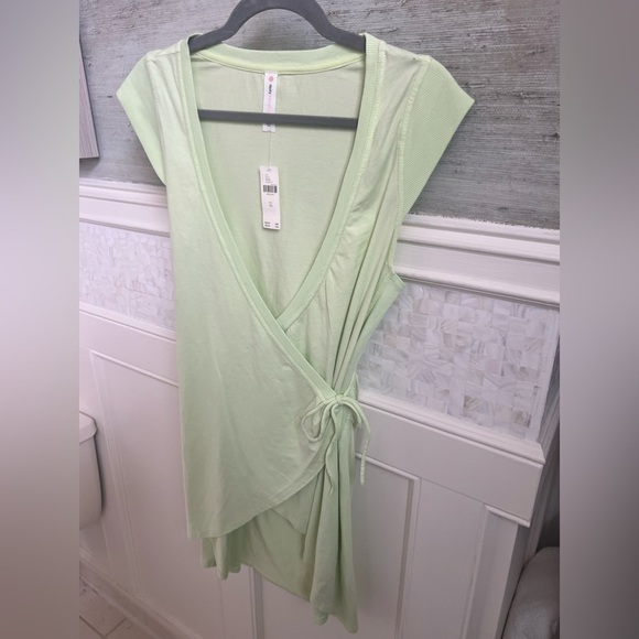 NWT w Flaw Anthropologie daily practice Montauk v-neck dress XS lime green - Picture 8 of 13